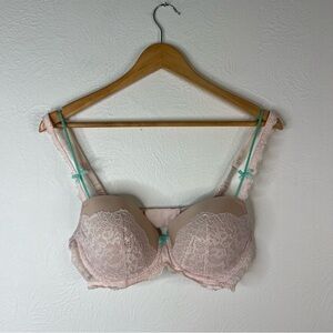 Vintage Victoria’s Secret Dream Angels Lined Demi Lace Trim Bra 36D